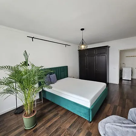 Barrique 24 - 2 - Breakfast Delivered & Minibar - Officially Classified Brasov